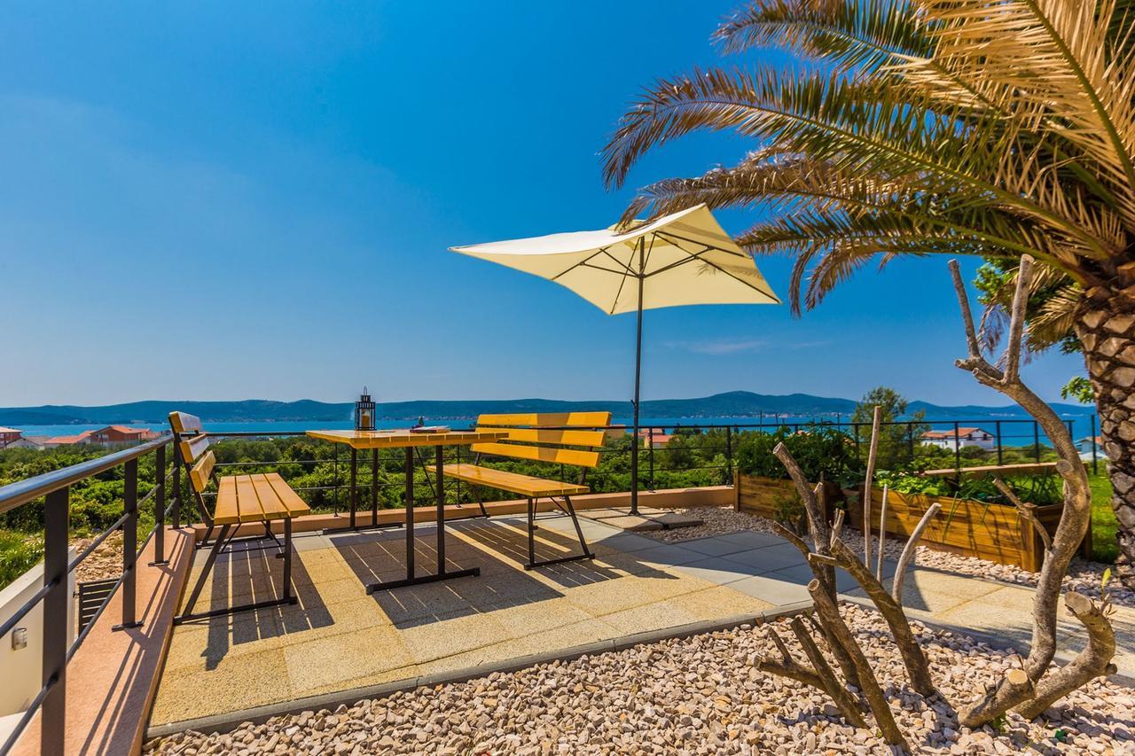 Villa Ria Свети Петър Екстериор снимка