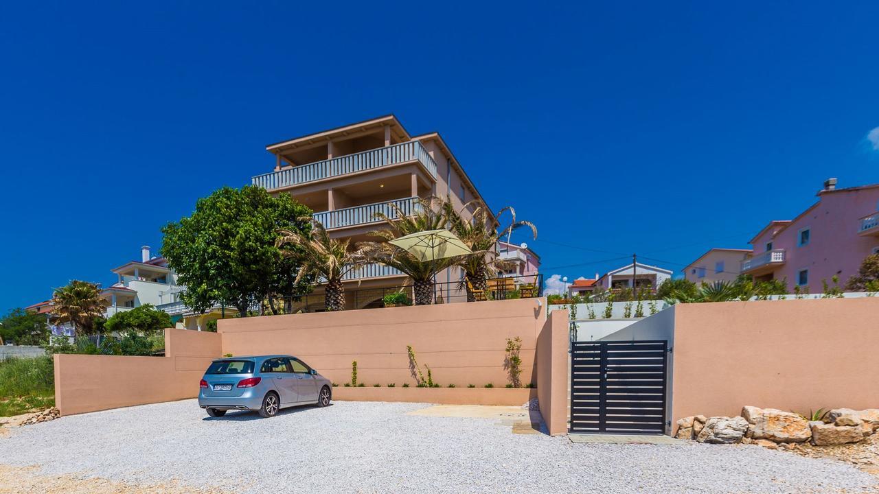 Villa Ria Свети Петър Екстериор снимка