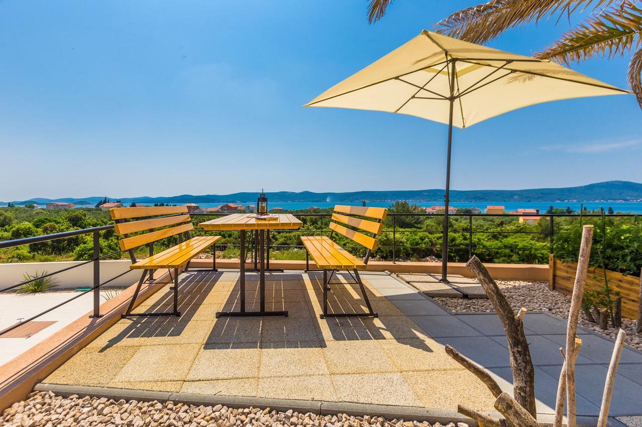 Villa Ria Свети Петър Екстериор снимка