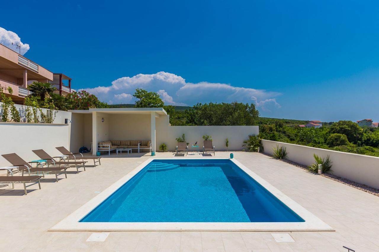 Villa Ria Свети Петър Екстериор снимка