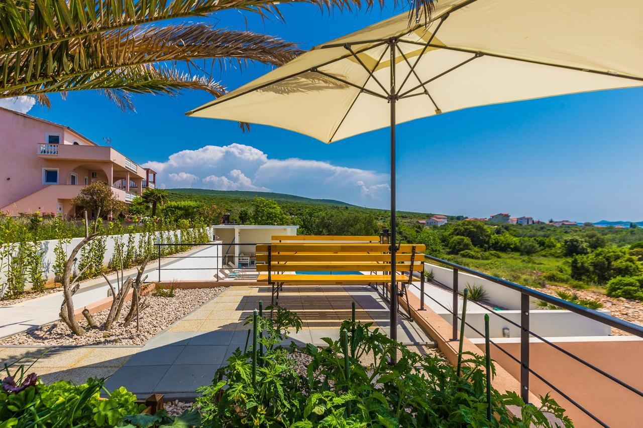 Villa Ria Свети Петър Екстериор снимка